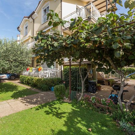 Trbovic Apartments Peaceful Stay With Free Parking, Pet-Friendly, And Bike Storage In Умаг Экстерьер фото