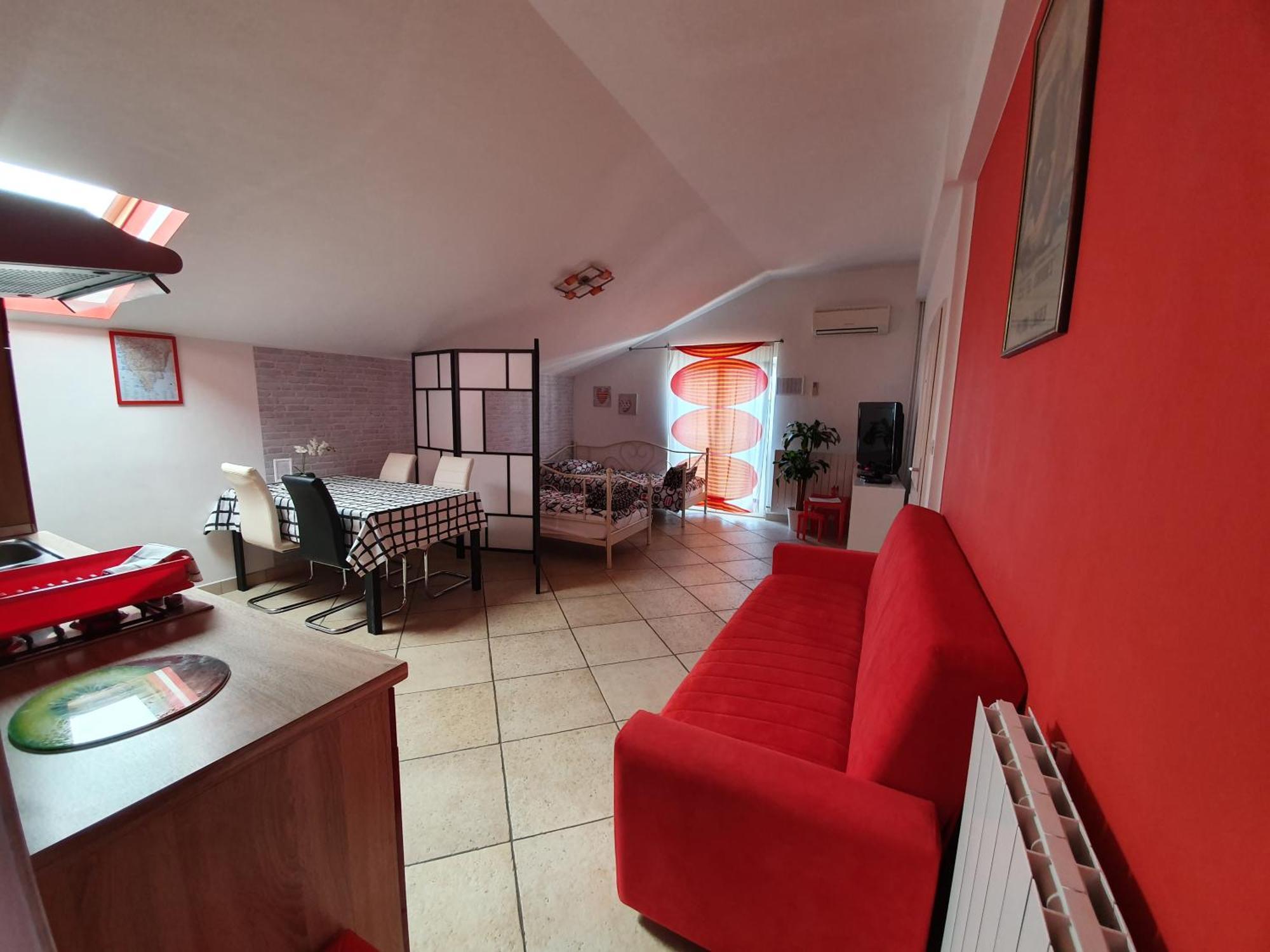 Trbovic Apartments Peaceful Stay With Free Parking, Pet-Friendly, And Bike Storage In Умаг Экстерьер фото