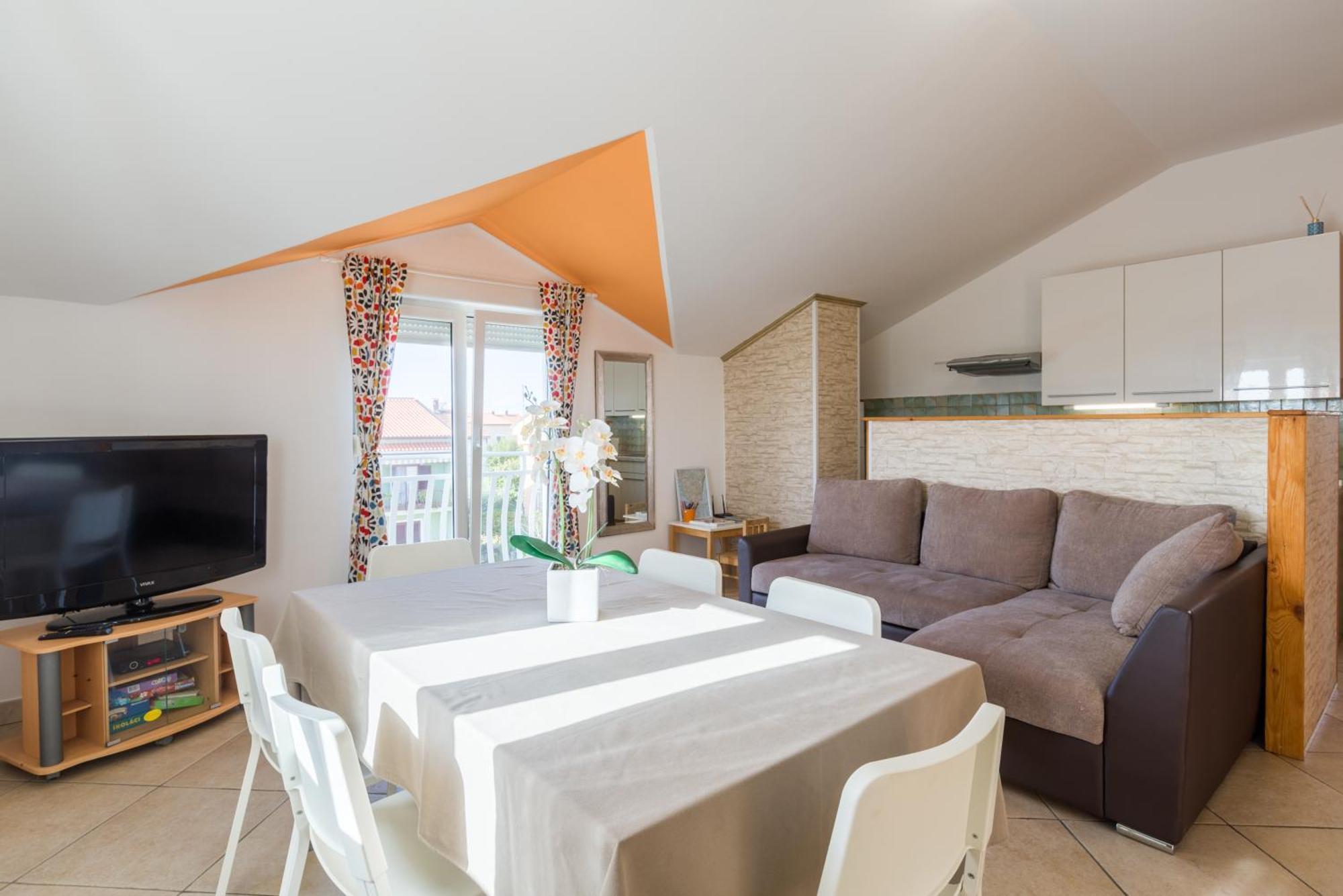 Trbovic Apartments Peaceful Stay With Free Parking, Pet-Friendly, And Bike Storage In Умаг Экстерьер фото
