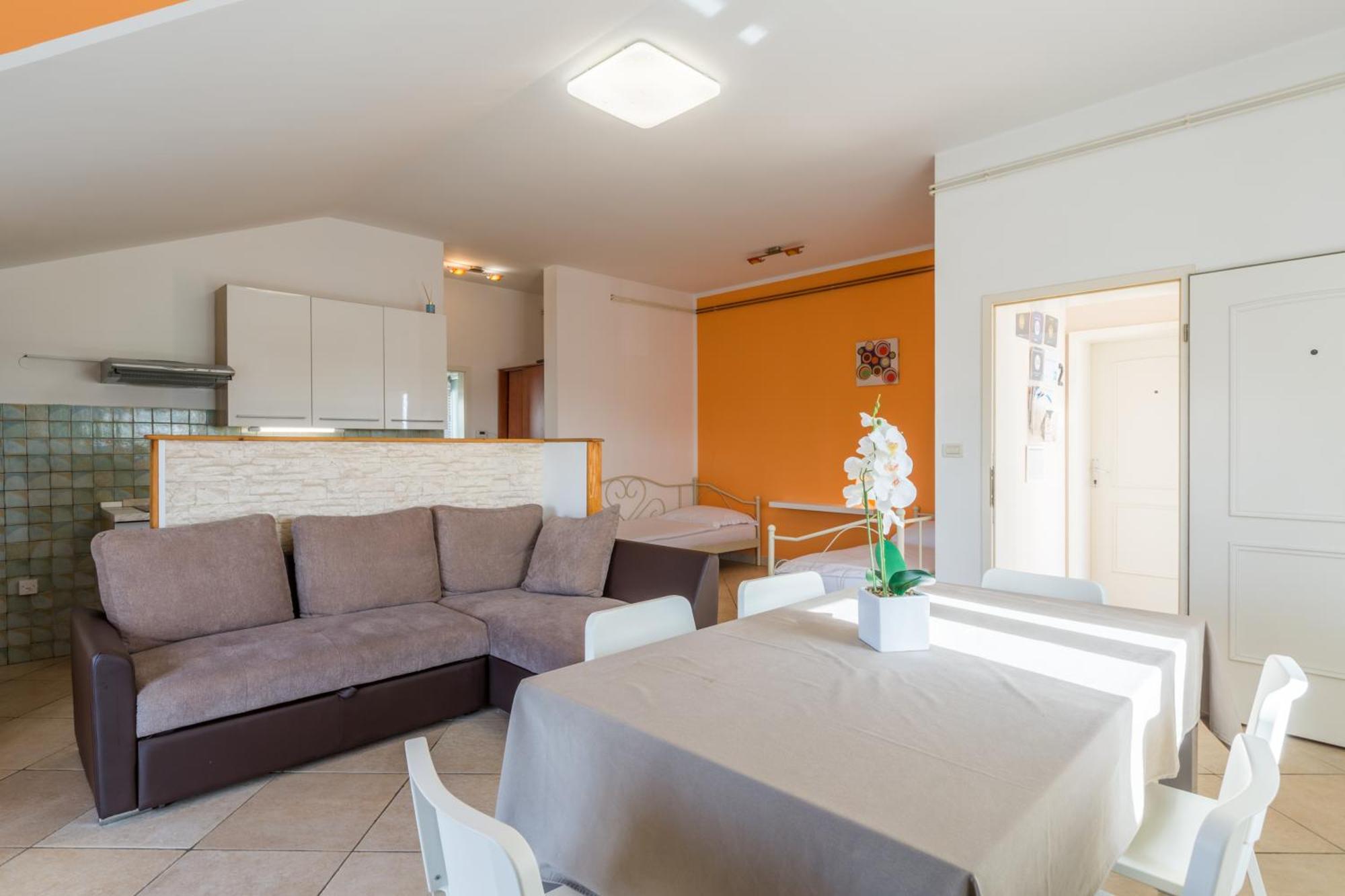 Trbovic Apartments Peaceful Stay With Free Parking, Pet-Friendly, And Bike Storage In Умаг Экстерьер фото