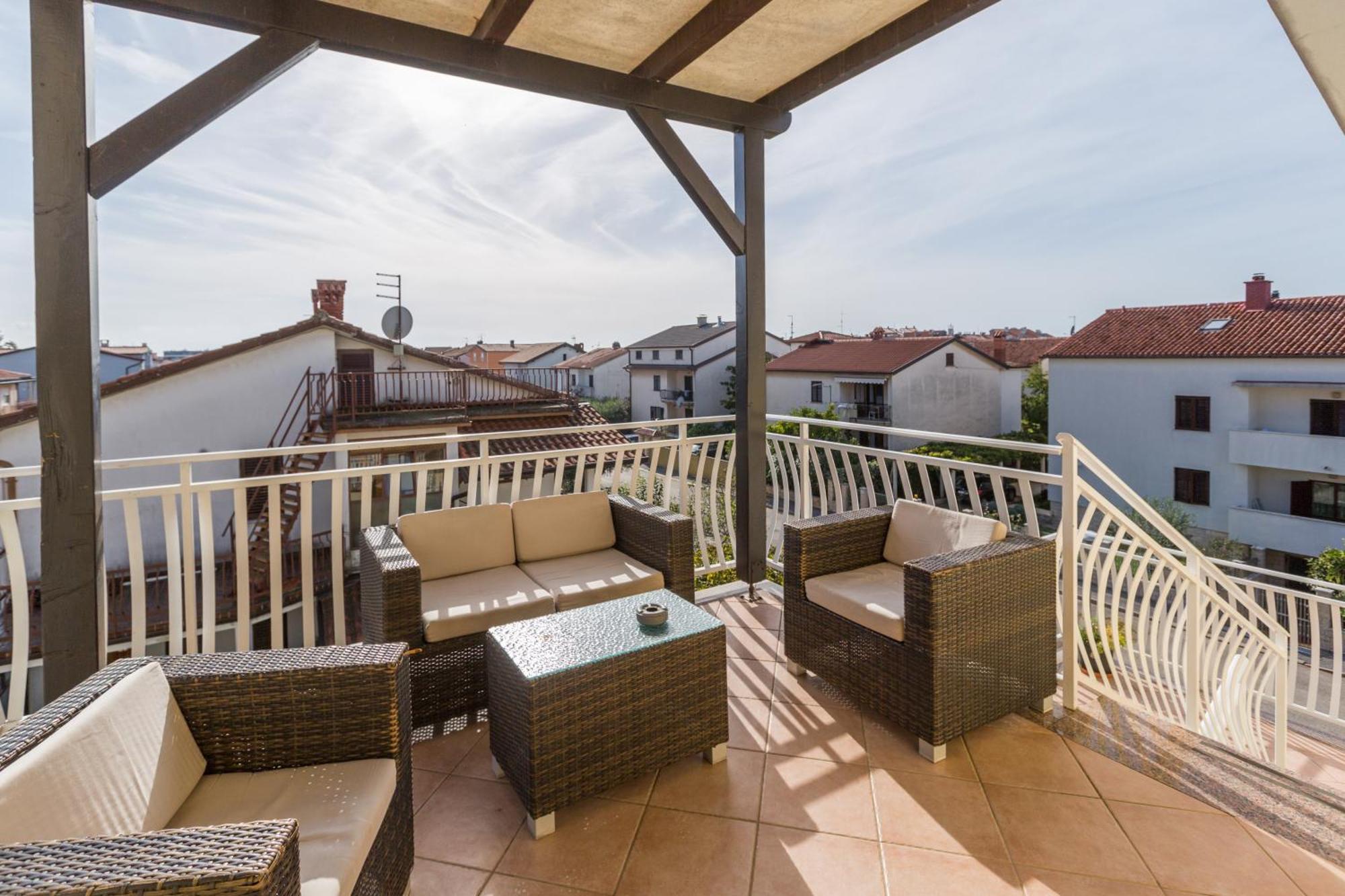 Trbovic Apartments Peaceful Stay With Free Parking, Pet-Friendly, And Bike Storage In Умаг Экстерьер фото